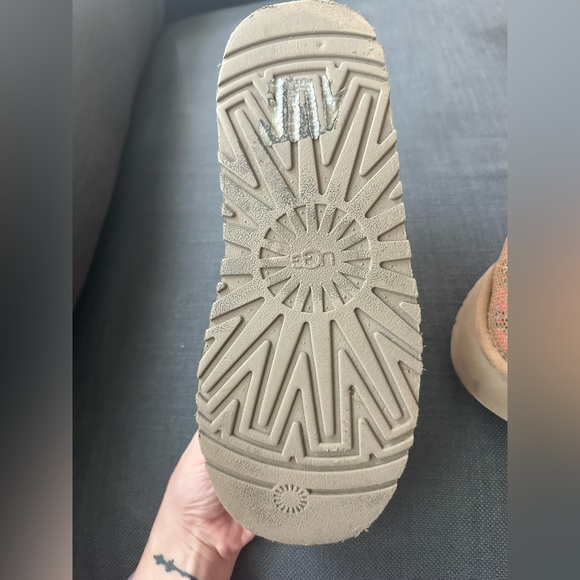 Ugg 1140430 - Tazz Maxi Tasman - Uptown Shoes - Picture 7 of 7